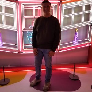 Meet your Posher, Stephen